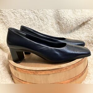 Hillard & Hanson Lee Vintage Navy Leather Block Chunky Heels Size 10 Wide